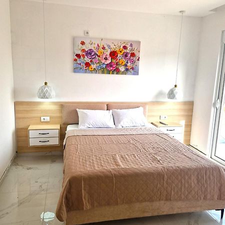 Ivana Apartments Ulcinj Luaran gambar