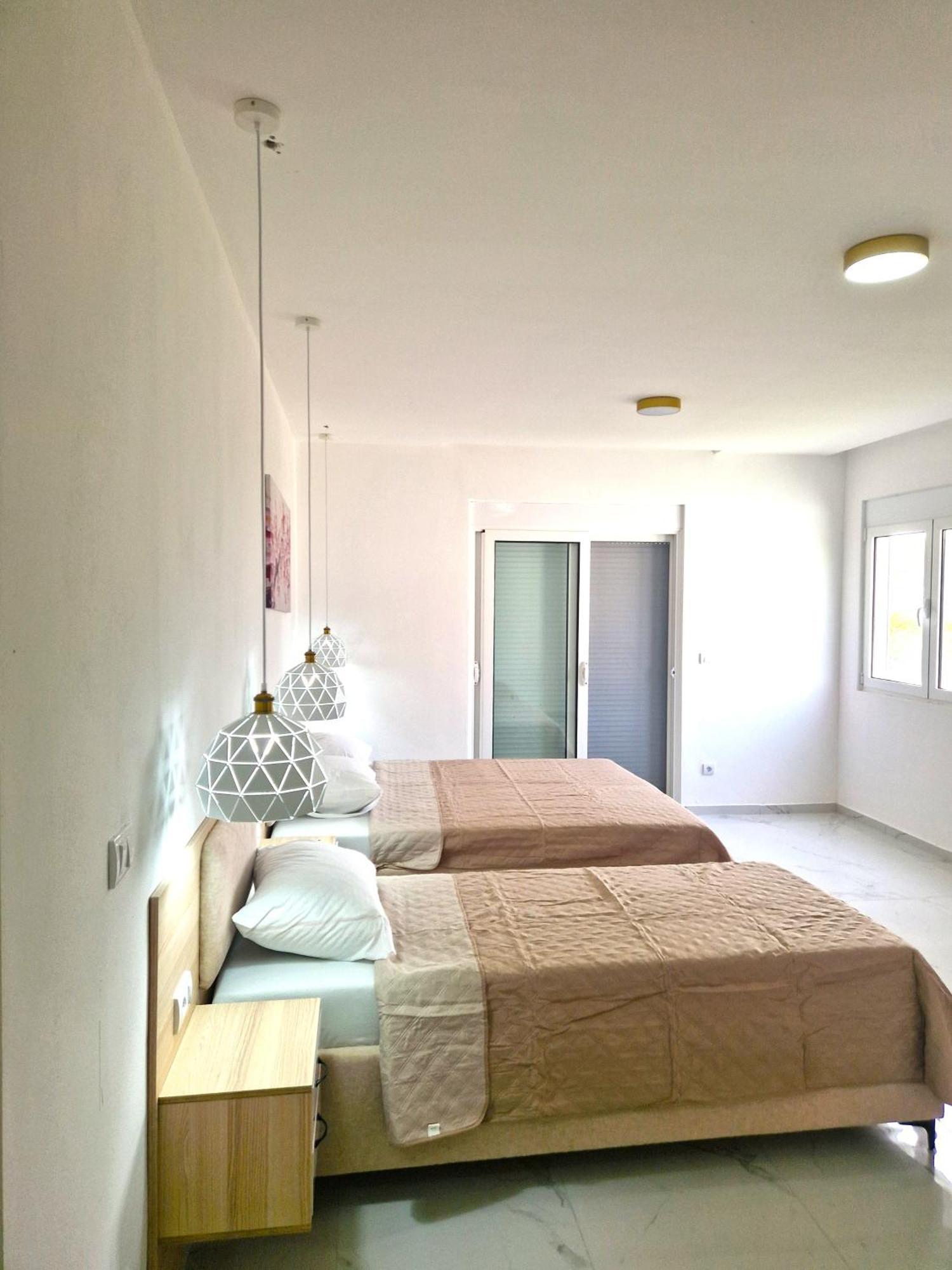 Ivana Apartments Ulcinj Luaran gambar