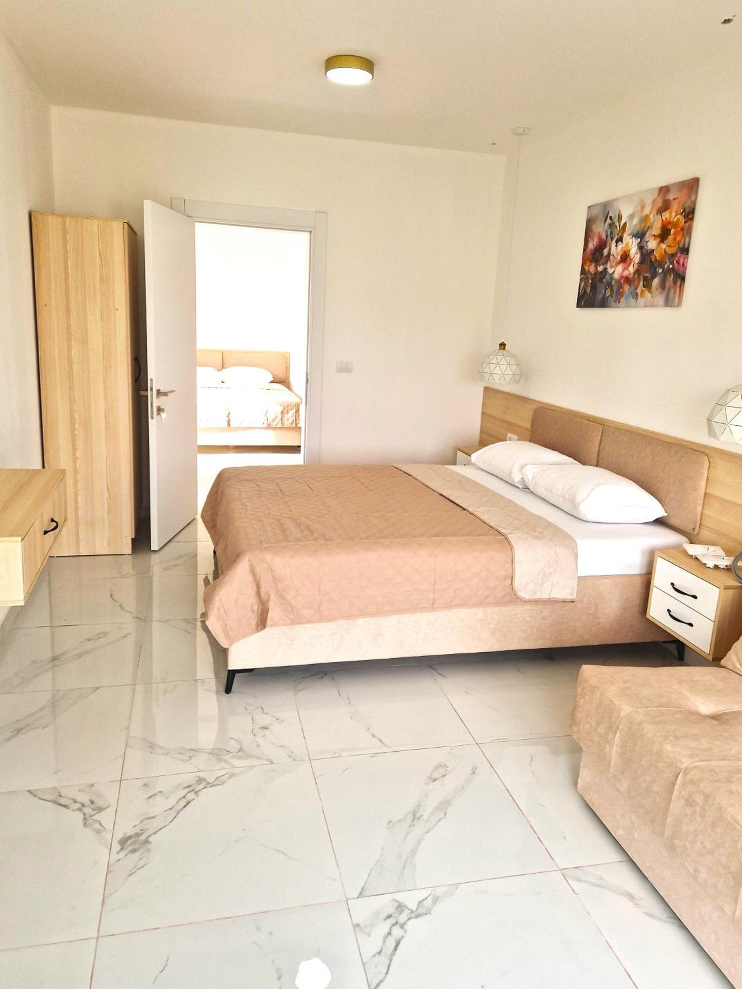 Ivana Apartments Ulcinj Luaran gambar