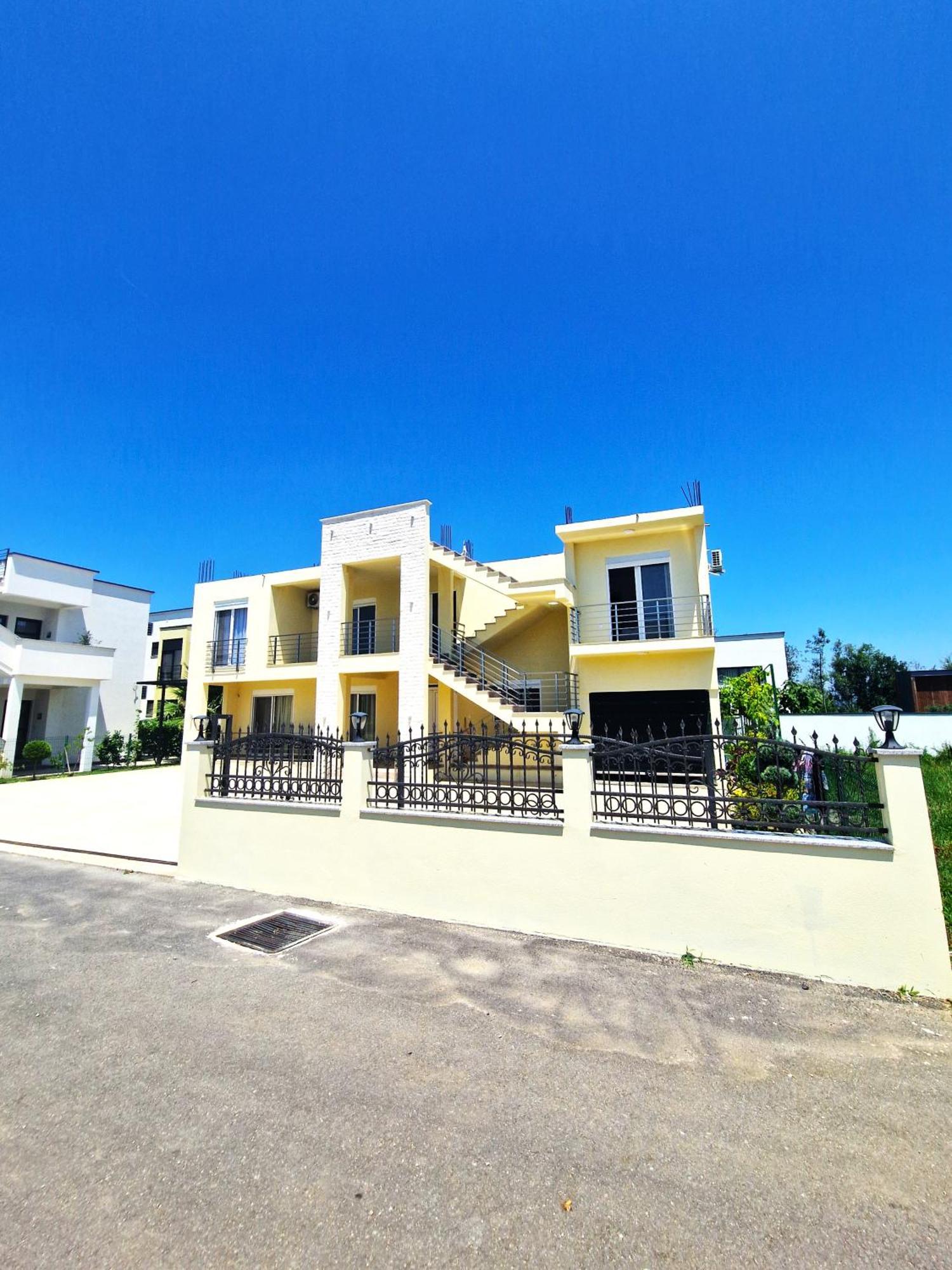 Ivana Apartments Ulcinj Luaran gambar